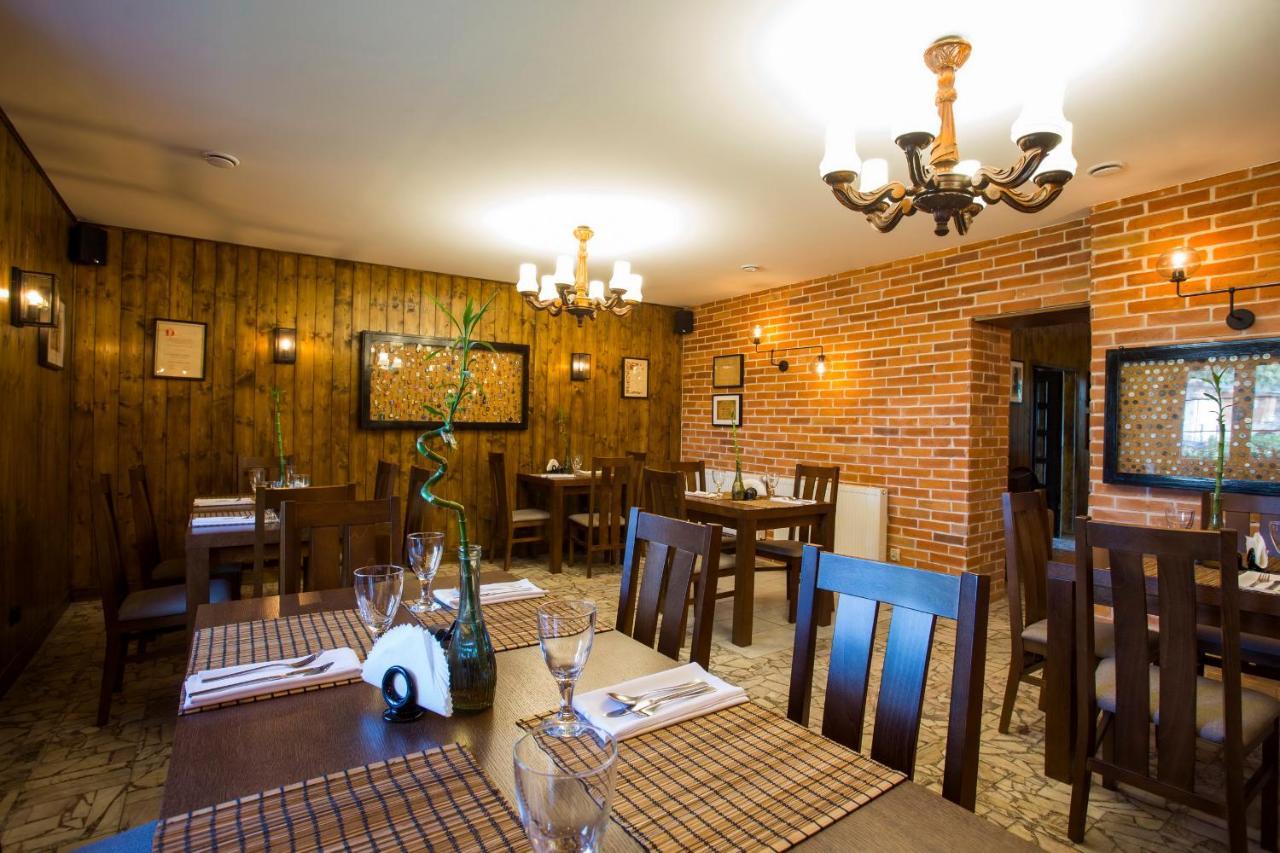 Hotel Kuznia Napoleonska Teresin Buitenkant foto
