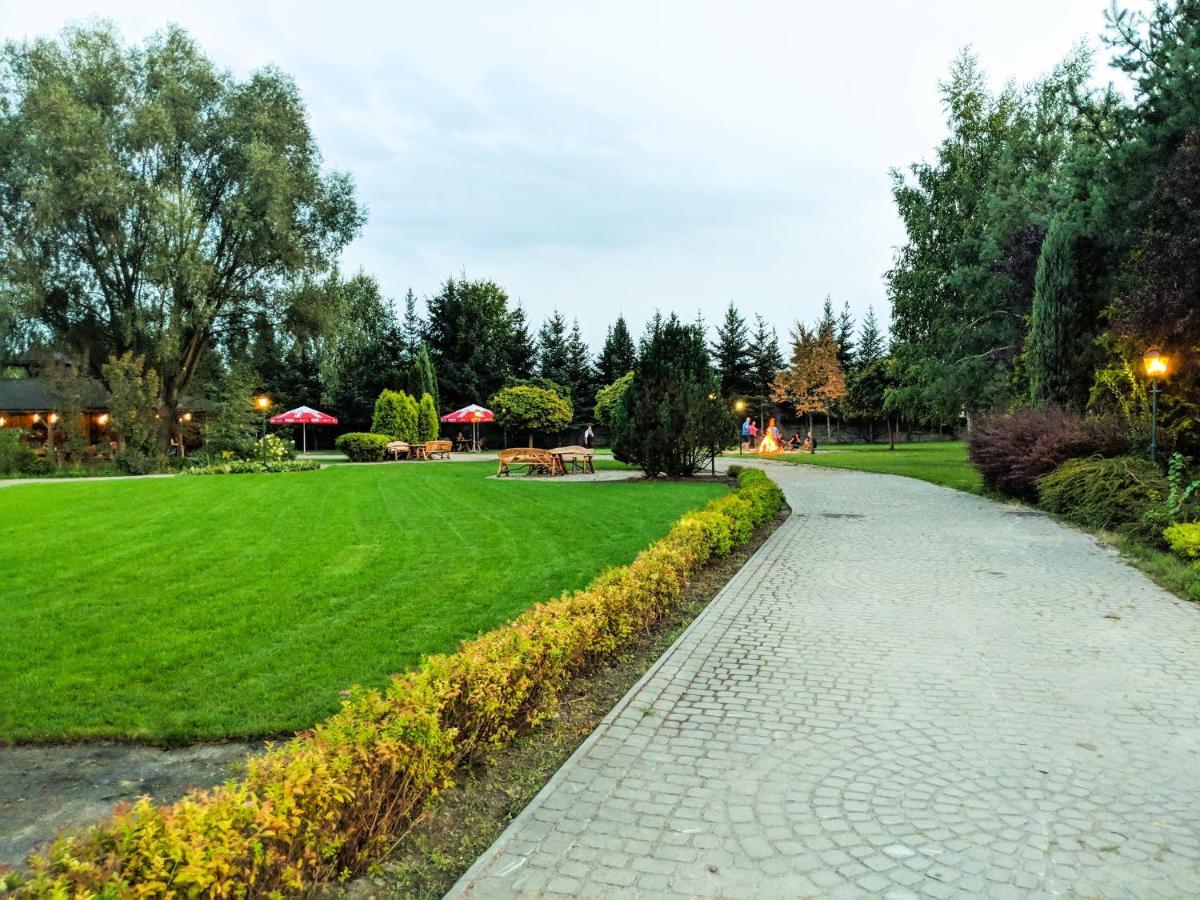 Hotel Kuznia Napoleonska Teresin Buitenkant foto