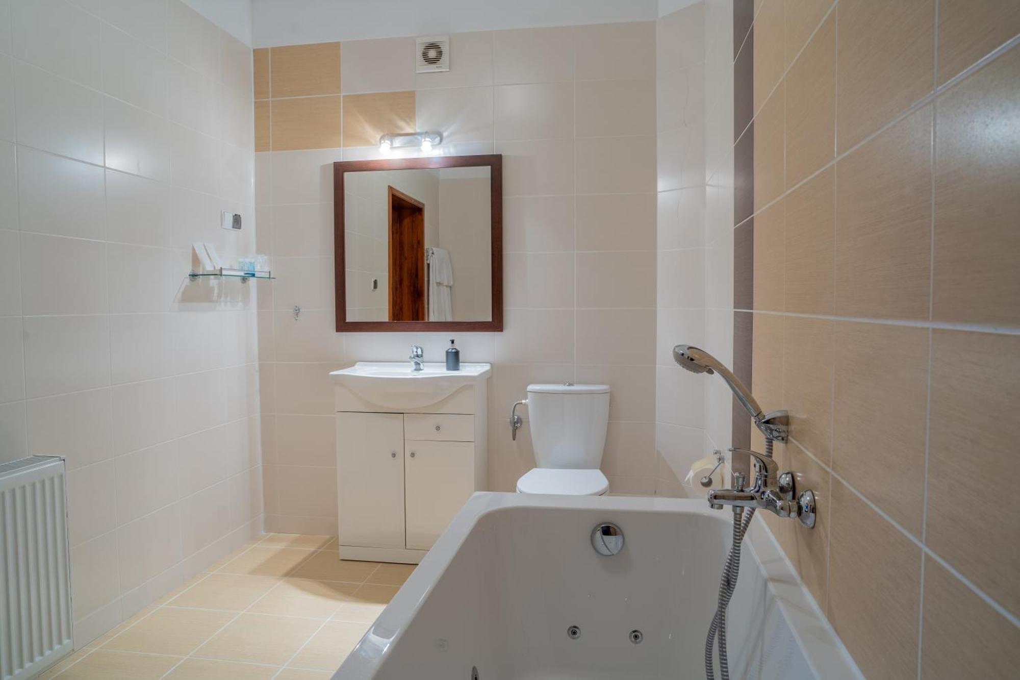Hotel Kuznia Napoleonska Teresin Buitenkant foto